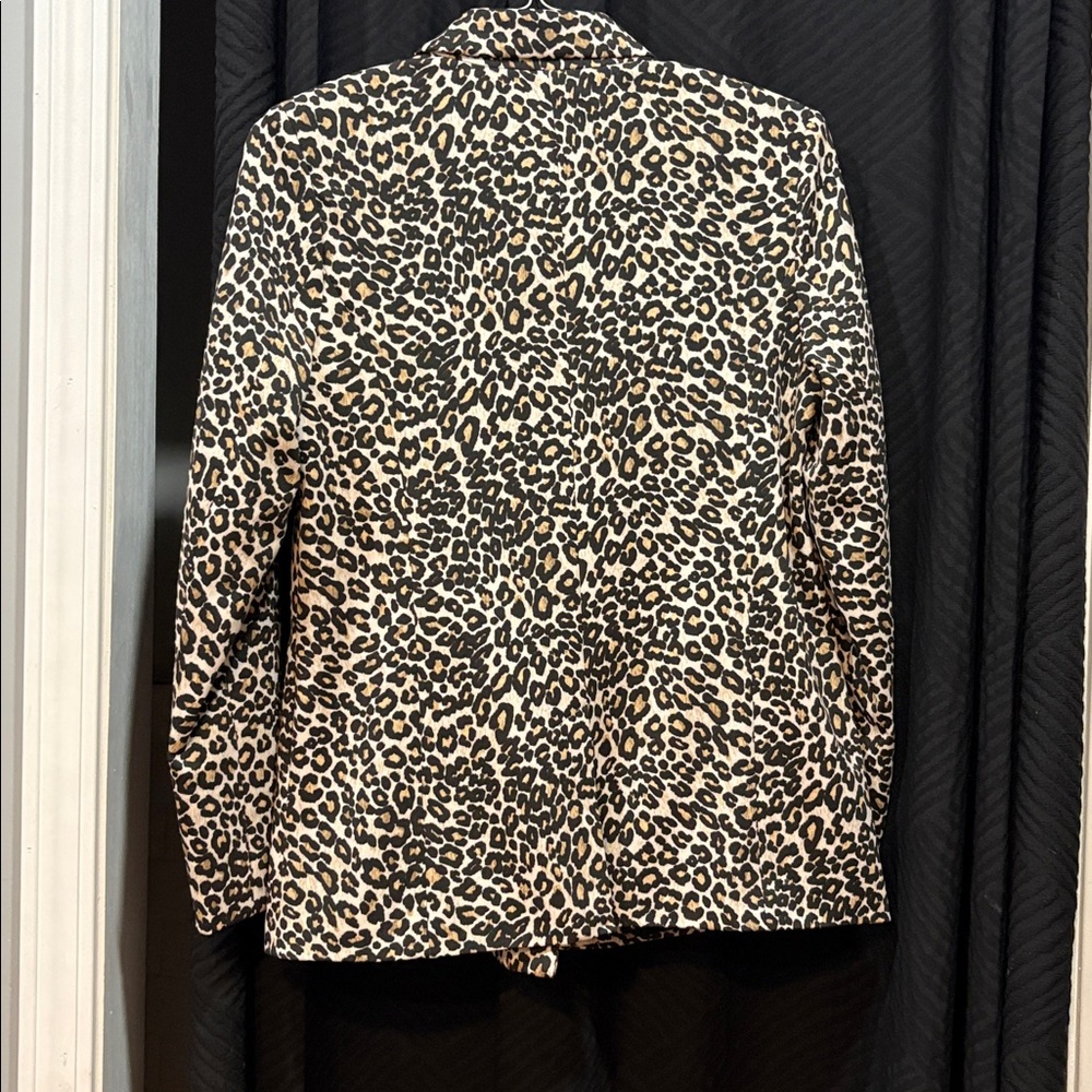 Express Leopard Print Blazer - Picture 4 of 10